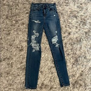 AEO ripped skinny jean